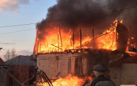 В Тюмени на "Червяке" случился страшный пожар, есть фото 