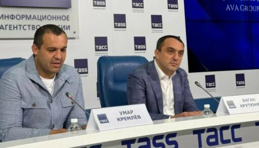 Российский бизнесмен Умар Кремлев подписал соглашение с президентом «АВА» Ваганом Арутюняном