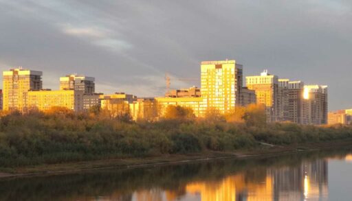 Старт отопления, рост пневмонии и ОРВИ, отставка Якушева и поддержка водителям автобусов
