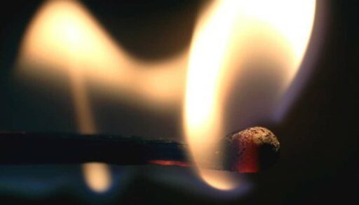 Пьяный тюменец поджег магазин своей жены