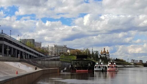 Когда в Тюмени завершатся прогулки по Туре?