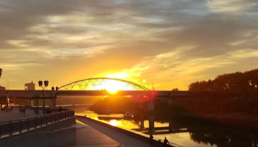 Первые заморозки, "нефтяное" меню, гонки с бесправником и "Мисс Россия"