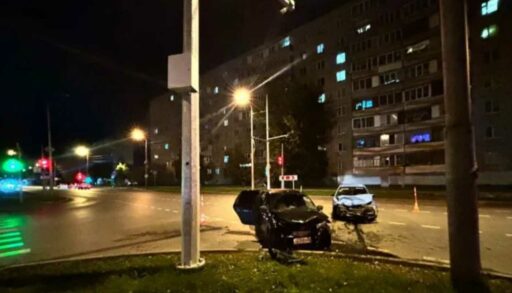 В Тюмени виновник ДТП бросил под деревом пострадавшую девочку