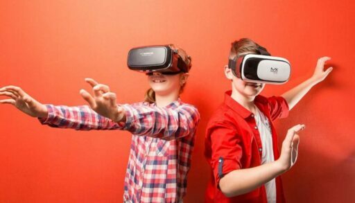 Как превратить для детей опасные гаджеты в пользу?