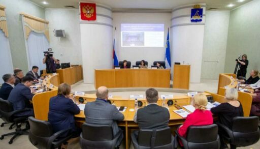 Городские депутаты обсудили роль тюменских вузов в сохранении и укреплении традиционных ценностей у молодёжи