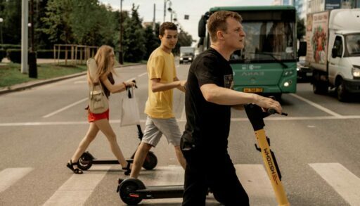 За сезон тюменцы проехали на арендных самокатах более 2,2 млн км