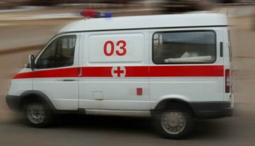 Тюменка трижды упала в обморок от вида собственной крови