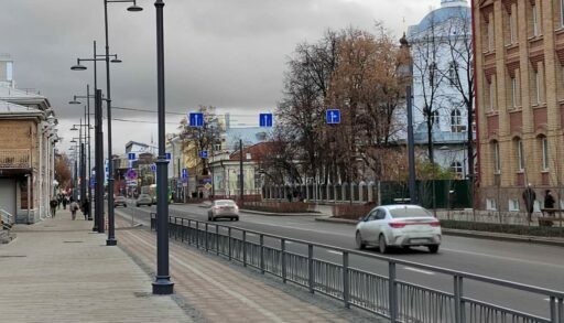 Рабочая шестидневка, новые автобусы, ДТП с подростками и огромный каток