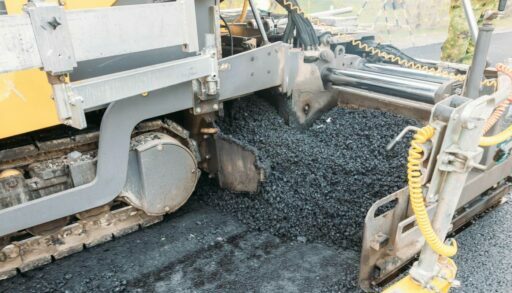 Какие дороги будут построены и отремонтированы в Тюмени в 2025 году