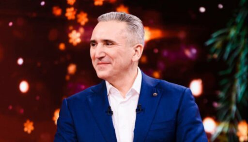 Губернатор Александр Моор обратился к тюменцам с новогодним поздравлением