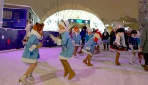 Тюменцев приглашают встретить Новый год на "Улетном катке"