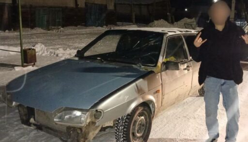В тюменском селе 16-летний подросток втайне от родителей купил себе машину