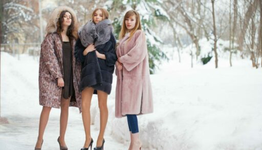 русские девушки в шубах