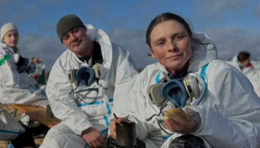 Тюменский волонтер помогла спасти птиц после разлива мазута в Чёрном море