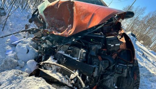 В ДТП в Тобольске серьезно пострадали трое взрослых и двухгодовалая малышка