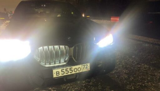 На тюменской трассе иномарка насмерть сбила женщину