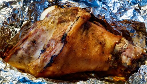 свиная рулька на фольге