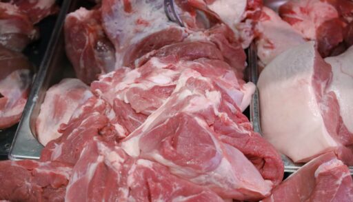 В Тюменской области с реализации было снято 42 партии мяса