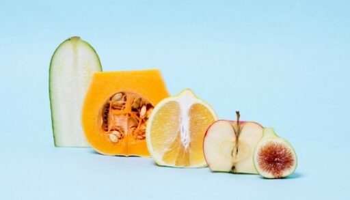 Разные фрукты в разрезе