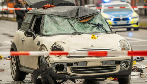 Происшествие в Мюнхене. Разбитое авто