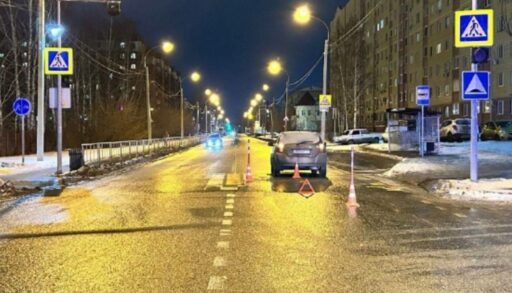 Тюменка на иномарке сбила на пешеходном переходе 11-летнюю девочку