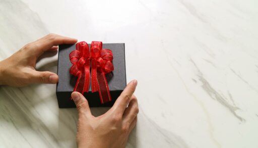 Сила любви: что подарить мужчинам?