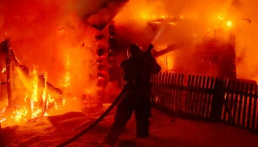 В тюменском селе ночной пожар унёс жизнь одного человека