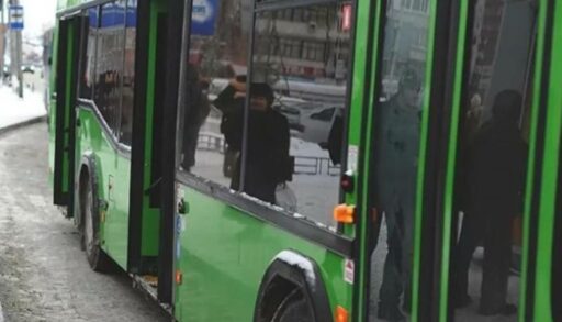 Тюменские власти могут запустить автобусное движение по дороге, построенной за 1,5 млрд рублей