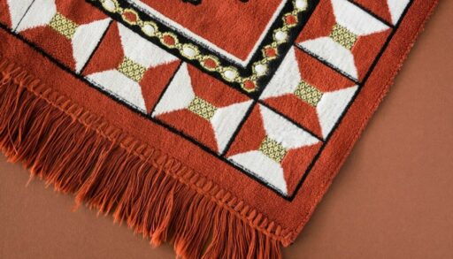 прямой угол ковра