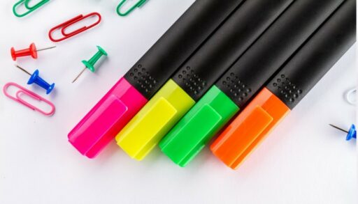 разноцветные маркеры