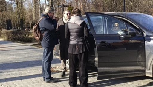 Михаил Ширвиндт и Федор Лукьянов, автомобиль