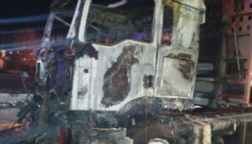 В тюменском селе сгорел грузовик