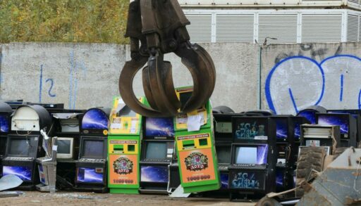 уничтожение игровых автоматов