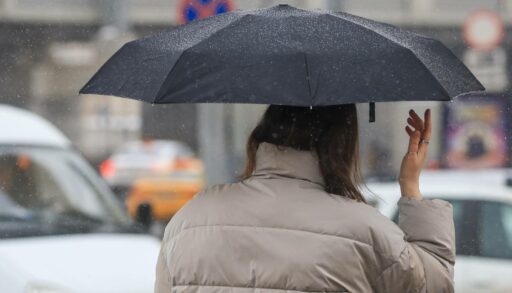 В Тюменскую область идут дожди и штормовой ветер