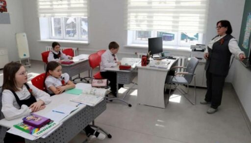 В Тюменской области построят 14 новых школ вместо деревянных