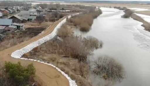 В Тюменской области река Ишим за сутки прибыла еще на несколько десятков сантиметров