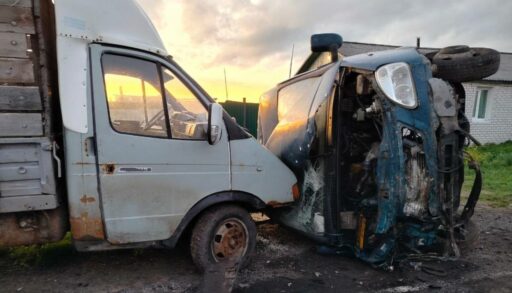 В результате ночного ДТП в тюменском селе погибла 24-летняя пассажирка