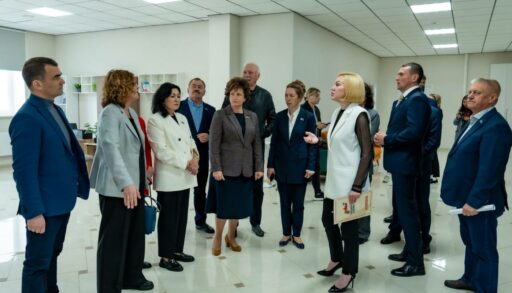 Городские депутаты посетили тюменское отделение Фонда поддержки участников СВО