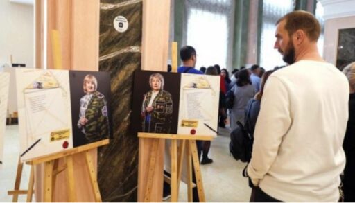 В Тюмени открыта патриотическая экспозиция «Жёны, мамы, дети Героев»