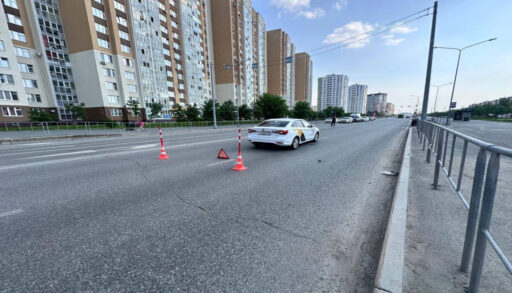 В Тюмени таксист сбил 14-летнюю девочку