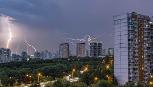 В Тюменской области 4 июня продолжатся грозы и сильные дожди