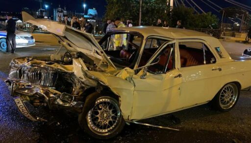 Ночью в Тюмени у моста Влюбленных насмерть сбили молодого пешехода