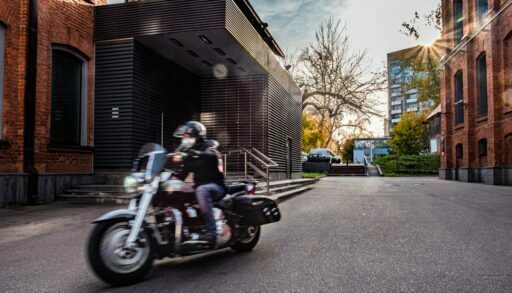 В Тюмени мотоциклистам запретят гонять по ночам