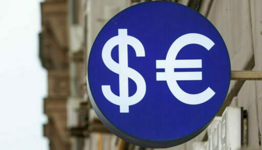 логотип доллара и евро