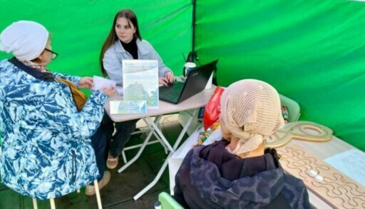 В День города палатку здоровья посетили более 400 тюменцев