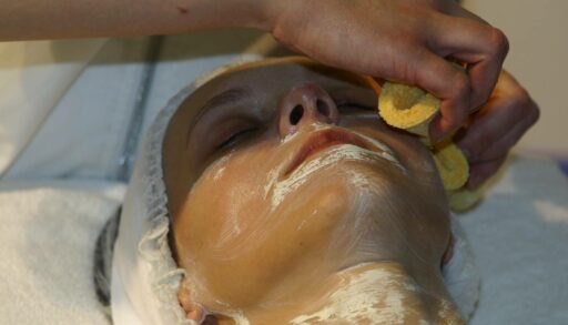 Тюменцы за полгода на красоту потратили более 300 млн рублей