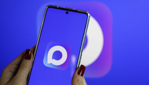 логотип мессенджера MAX