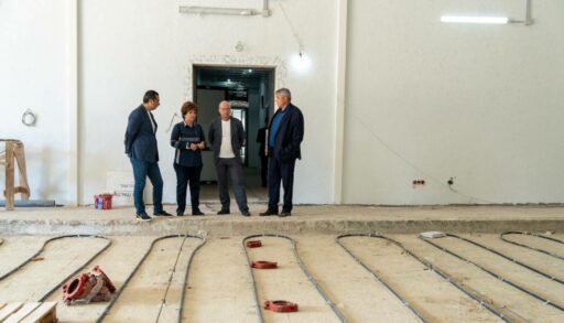 В Тюмени этой осенью завершится строительство нового крытого катка