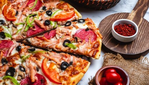 пицца с оливками