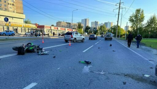 На тюменской Лесобазе в ДТП погиб мотоциклист